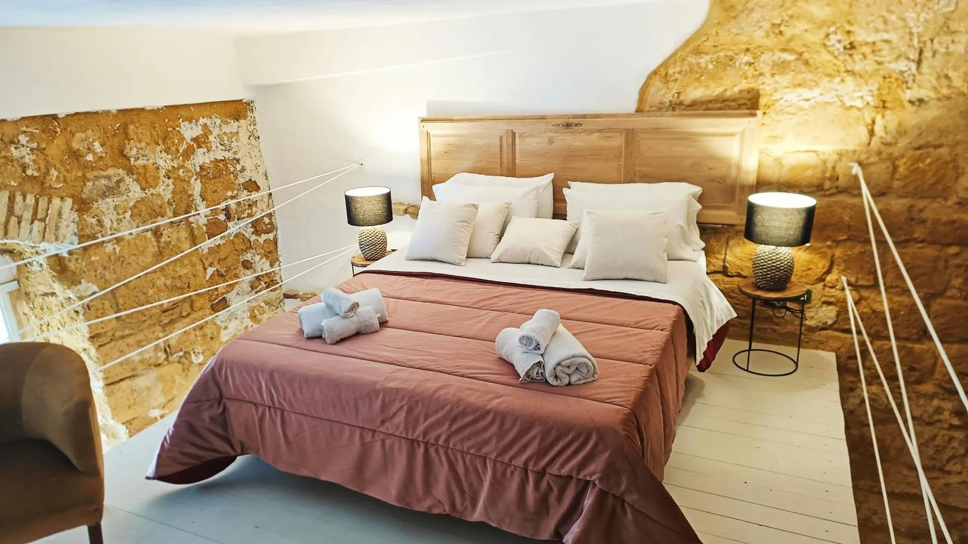 Historic Center Apartment Agrigento 0*,